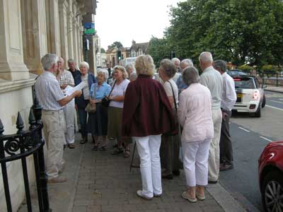 lloyds-bank-group.jpg